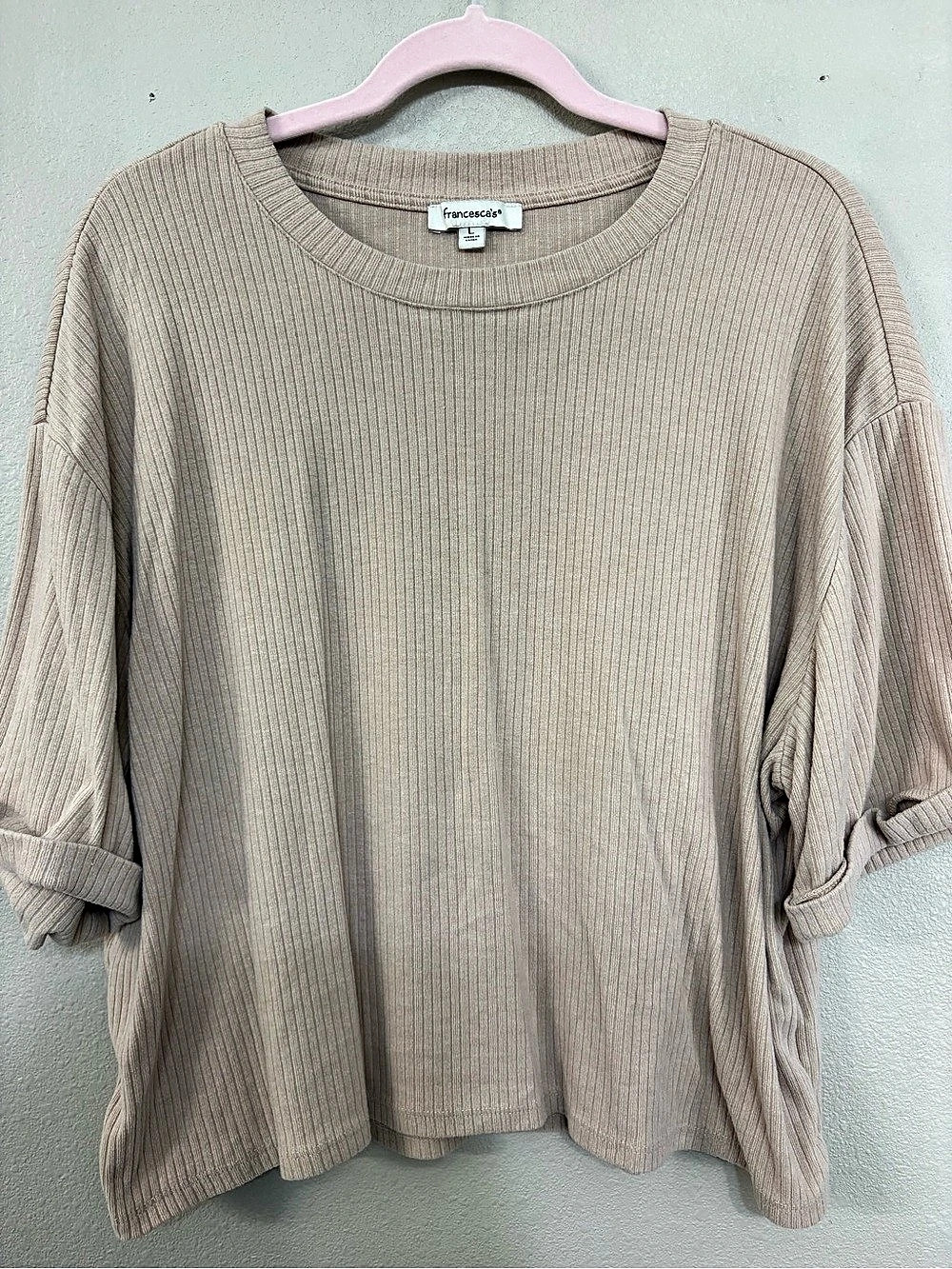 Francesca’s Ribbed Short Sleeve Tunic in Beige Size Large